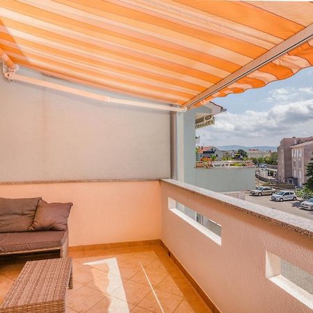 Apartment Stella Di Mare Крк Экстерьер фото